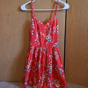 Wear seal floral dress